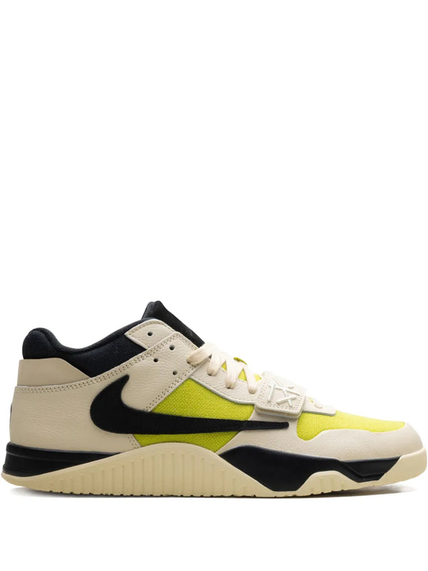 Jordan Tênis Jumpman Jack TR "Muslin/Black/Bright Cactus" x Travis Scott