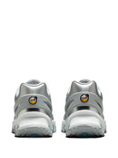 Nike Tênis Air Max DN8 "Wolf Grey/Metallic Silver"