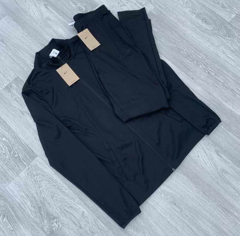 Conjunto NK Academy Preto