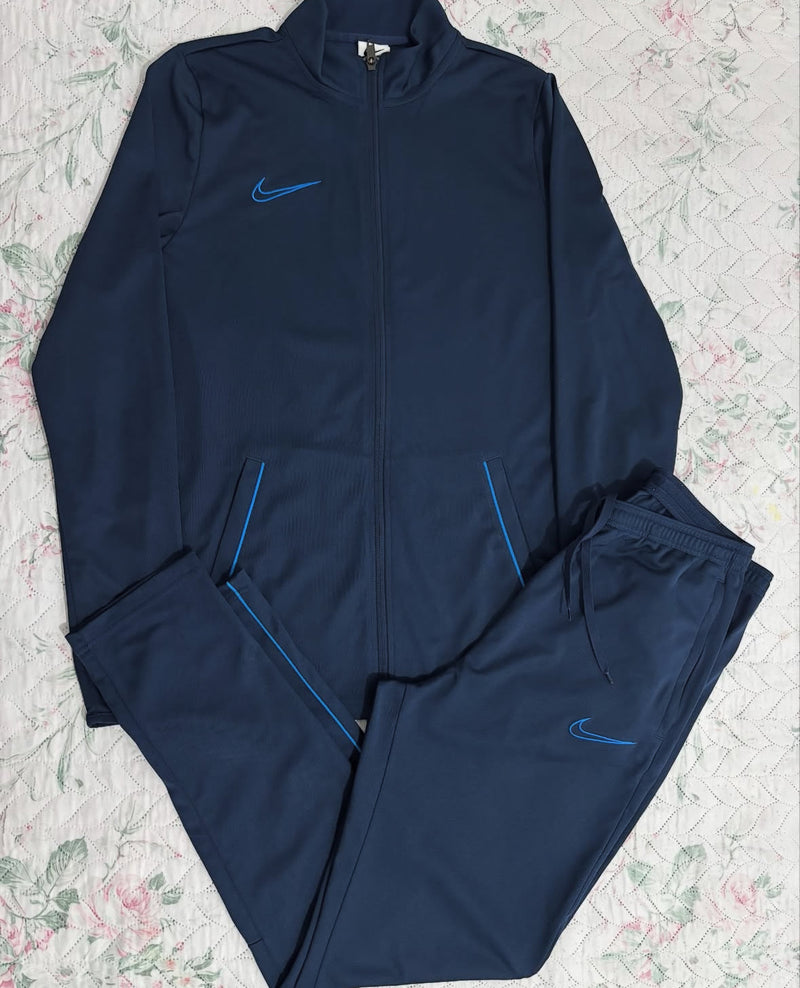 Conjunto NK Academy Dri-FIT Reliquia Blueberry